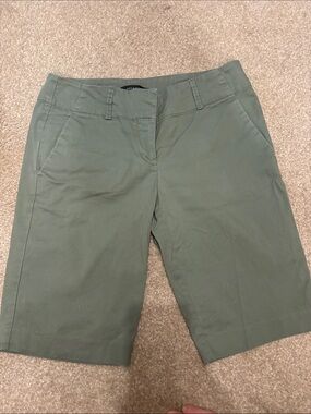 Women’s Green Weekend Shorts